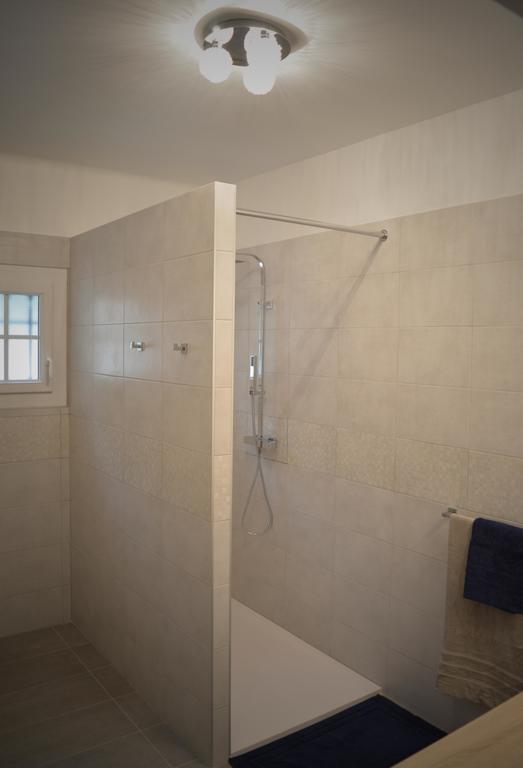 Bed and Breakfast La Combe Joseph Remoulins Esterno foto