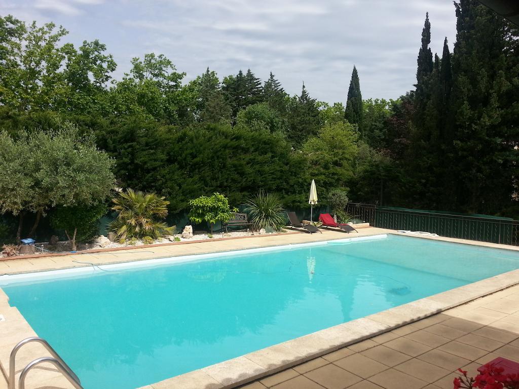 Bed and Breakfast La Combe Joseph Remoulins Esterno foto