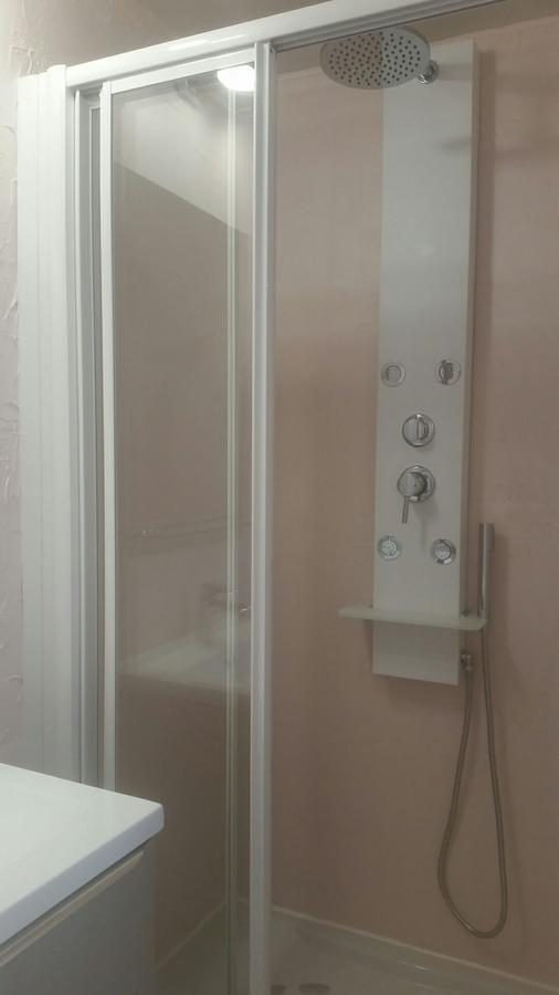 Bed and Breakfast La Combe Joseph Remoulins Esterno foto