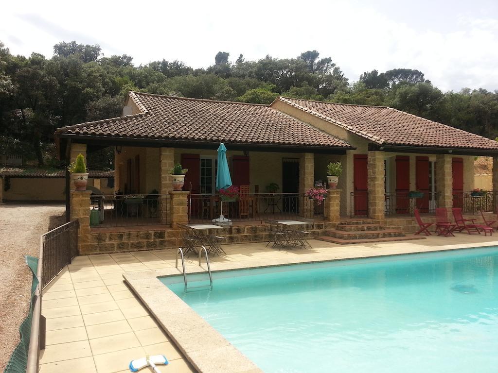 Bed and Breakfast La Combe Joseph Remoulins Esterno foto